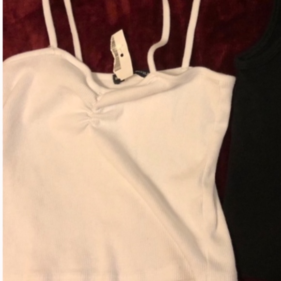 White brandy melville tank top NWT - Picture 1 of 1